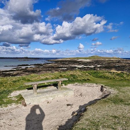 Gite Kerlosvezan, A La Campagne, Proche Mer Lampaul-Ploudalmézeau Exterior foto